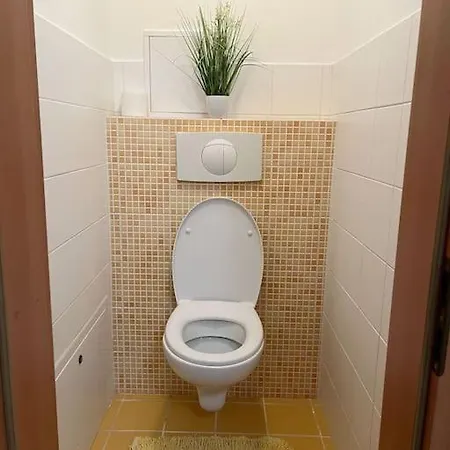Apartment Castle With Terrace Self-check-in *