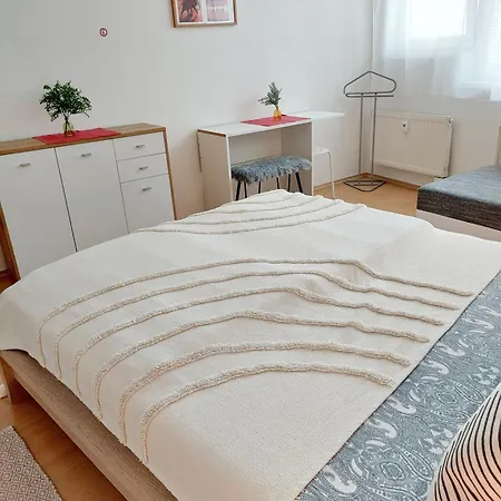 Апартаменты Castle With Terrace Self-check-in