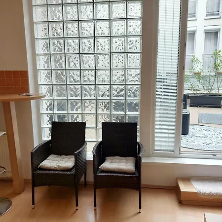 Castle With Terrace Self-check-in ブラチスラヴァ